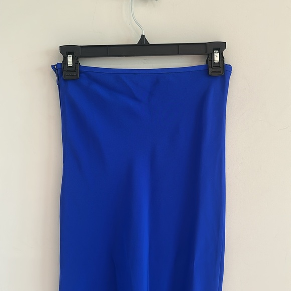 Christopher Esber
Loophole tie-waist maxi skirt - Picture 12 of 15